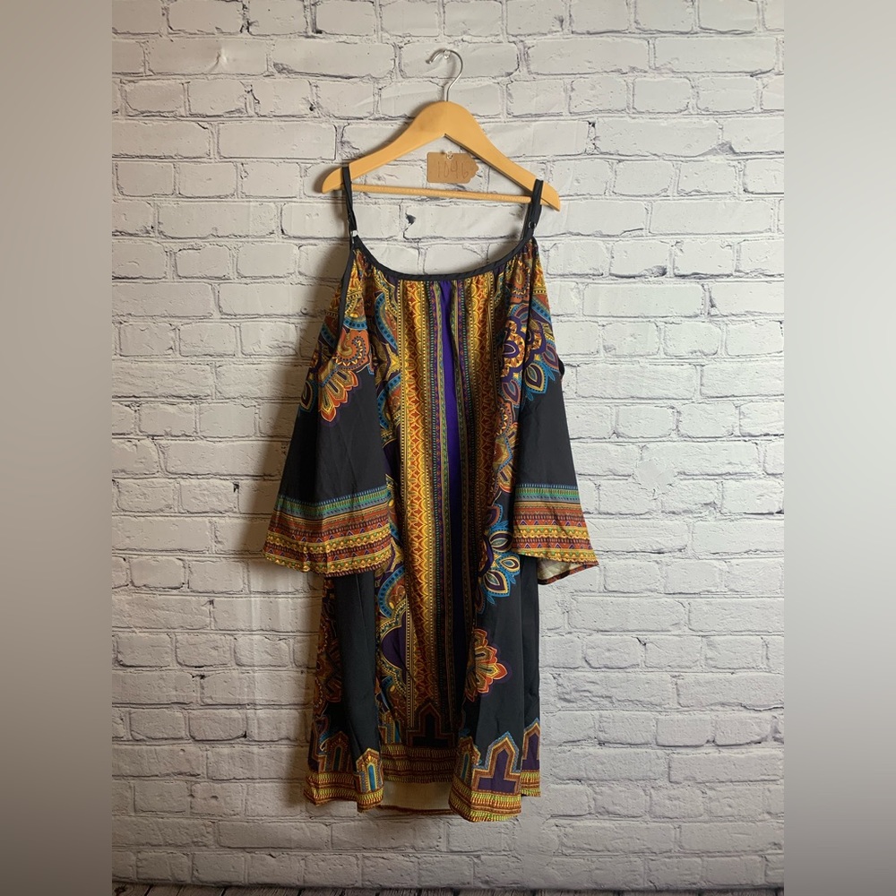 Cute colorful dress!